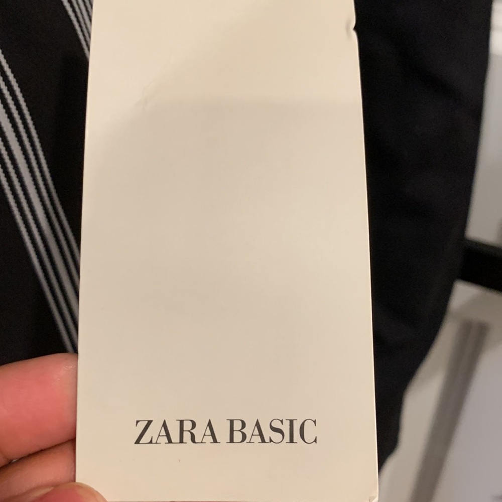 Zara - Picture 6 of 7